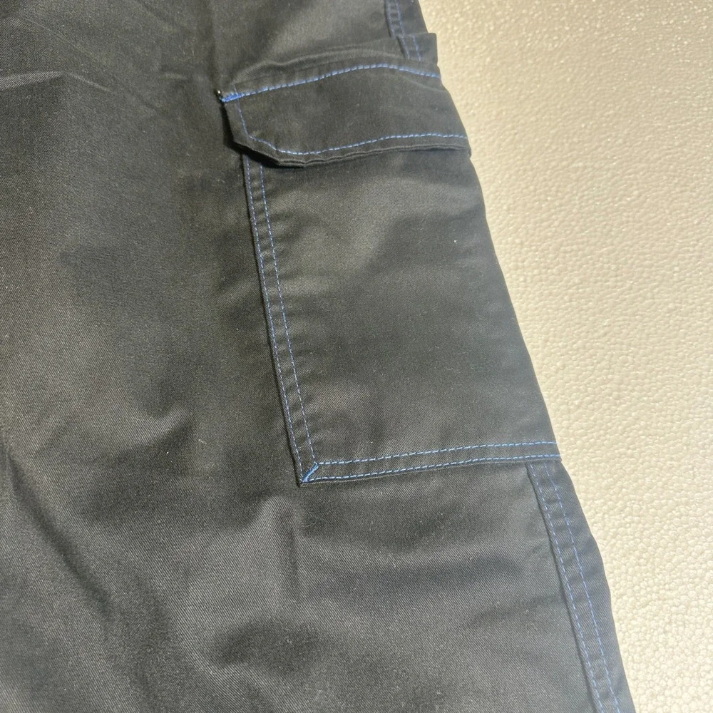 True Religion Mens Black Cargo Pants Sz 36 Relaxed Fit Stitch Detail MSRP‎ $159